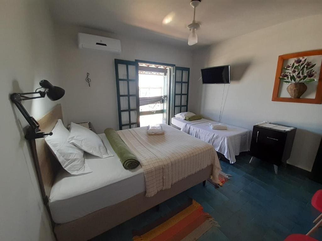 Triple Room with Balcony and Sea View room - Image 1