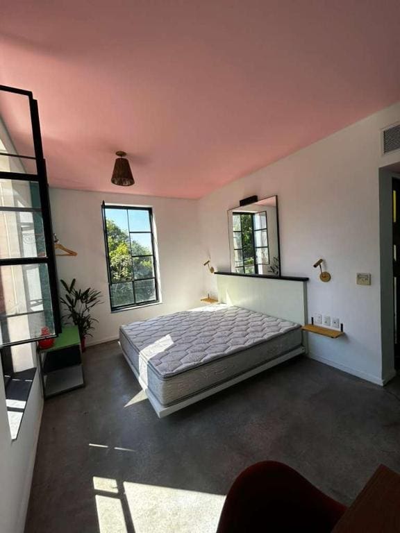 Deluxe Room room - Image 2