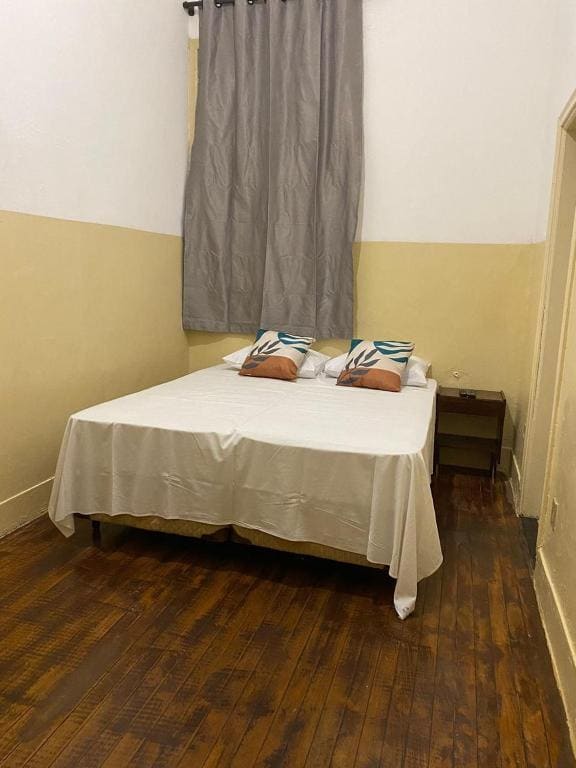 Standard Queen Room room - Image 2