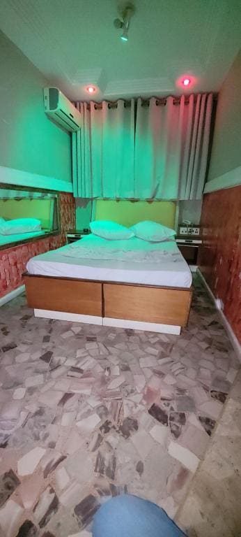 Suite room - Image 2