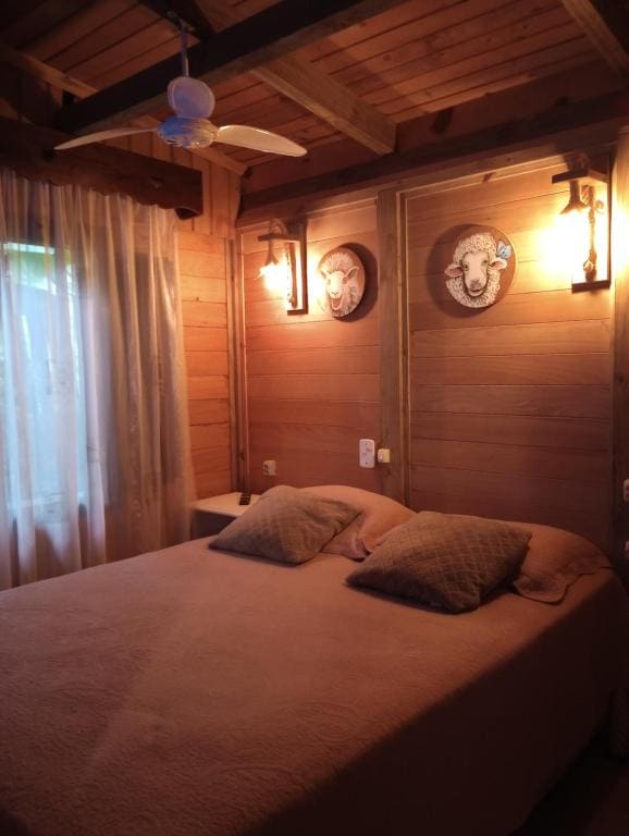 Chalet room - Image 2