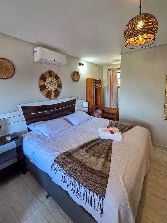 Deluxe King Suite room - Image 2