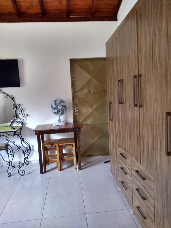 Deluxe Suite room - Image 2