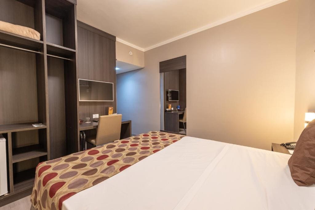 Standard Queen Room room - Image 1