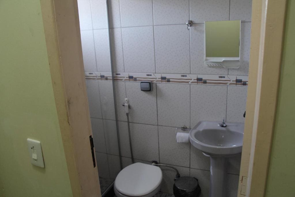 Standard Twin Room room - Image 3