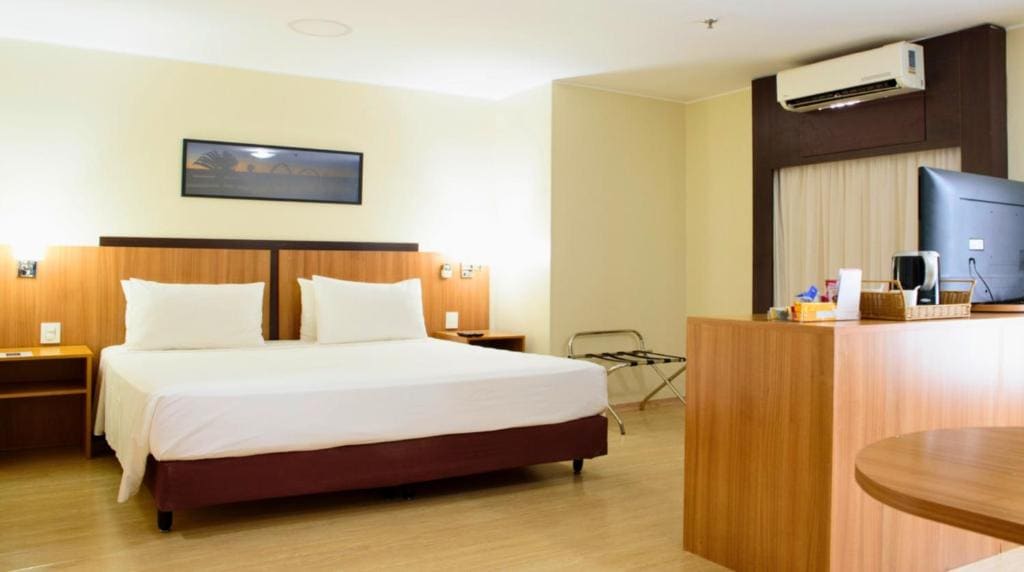 Deluxe Suite room - Image 1