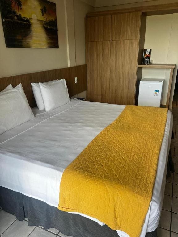 Deluxe Room room - Image 2