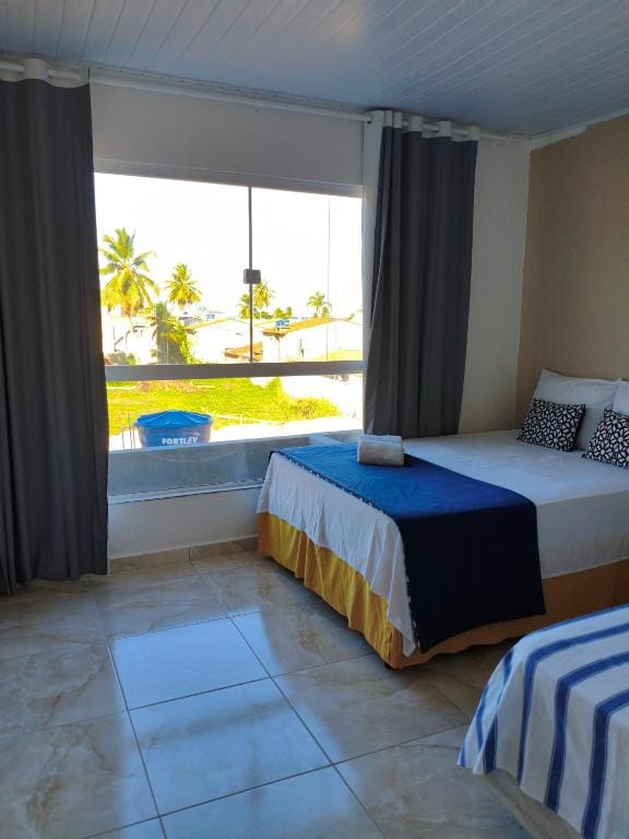 Double Room with Sea View room - Image 1