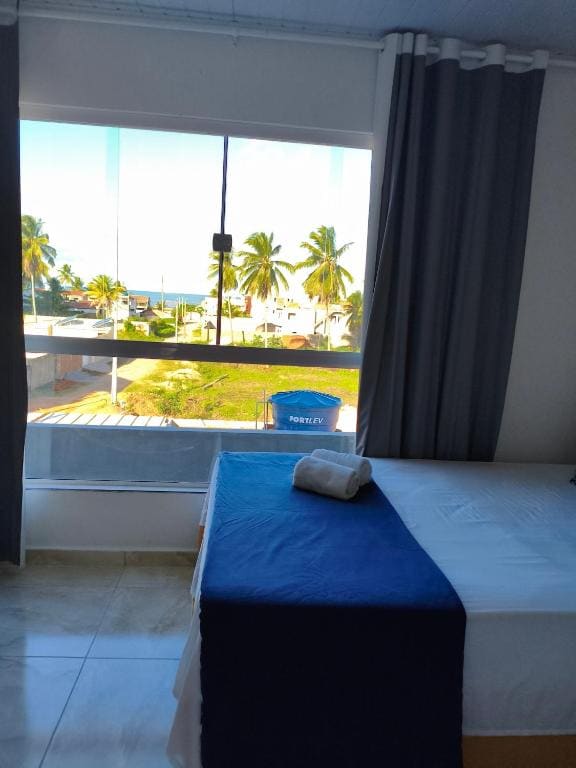 Double Room with Sea View room - Image 3