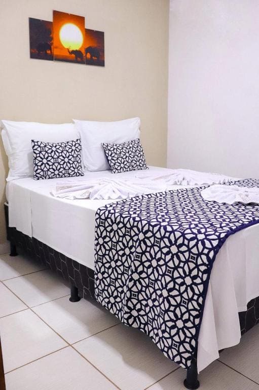 Standard Double Room room - Image 2