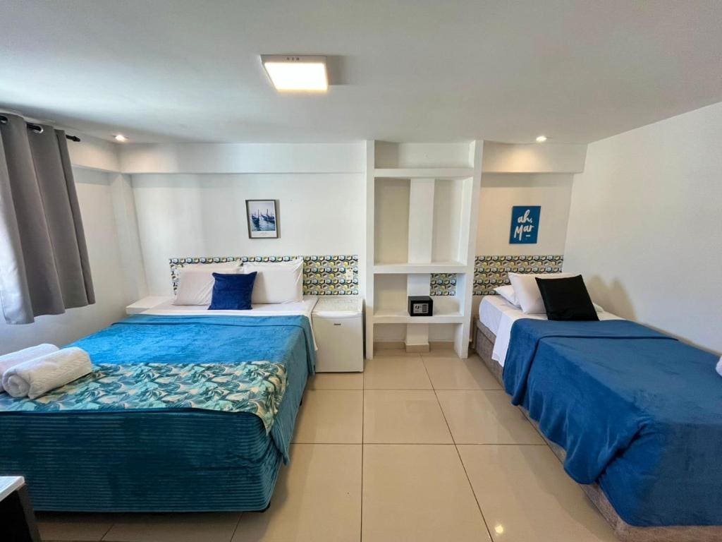 Standard Quadruple Room room - Image 3