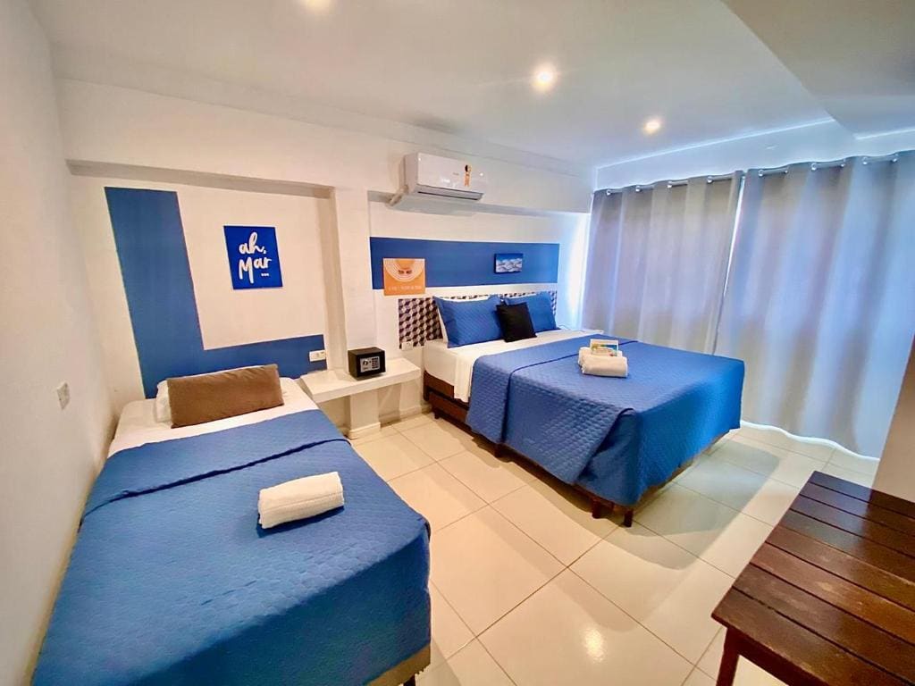 Standard Quadruple Room room - Image 2