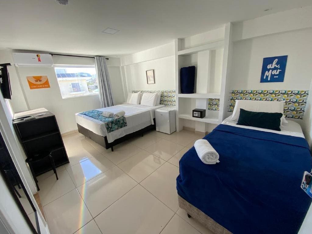 Standard Quadruple Room room - Image 1