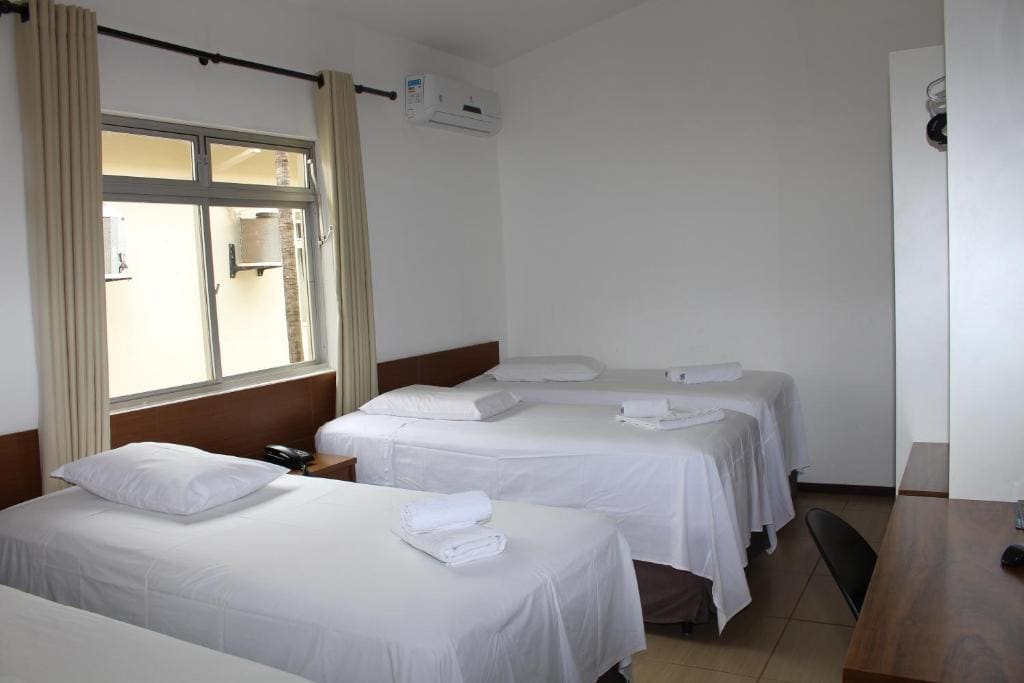 Quadruple Room room - Image 2