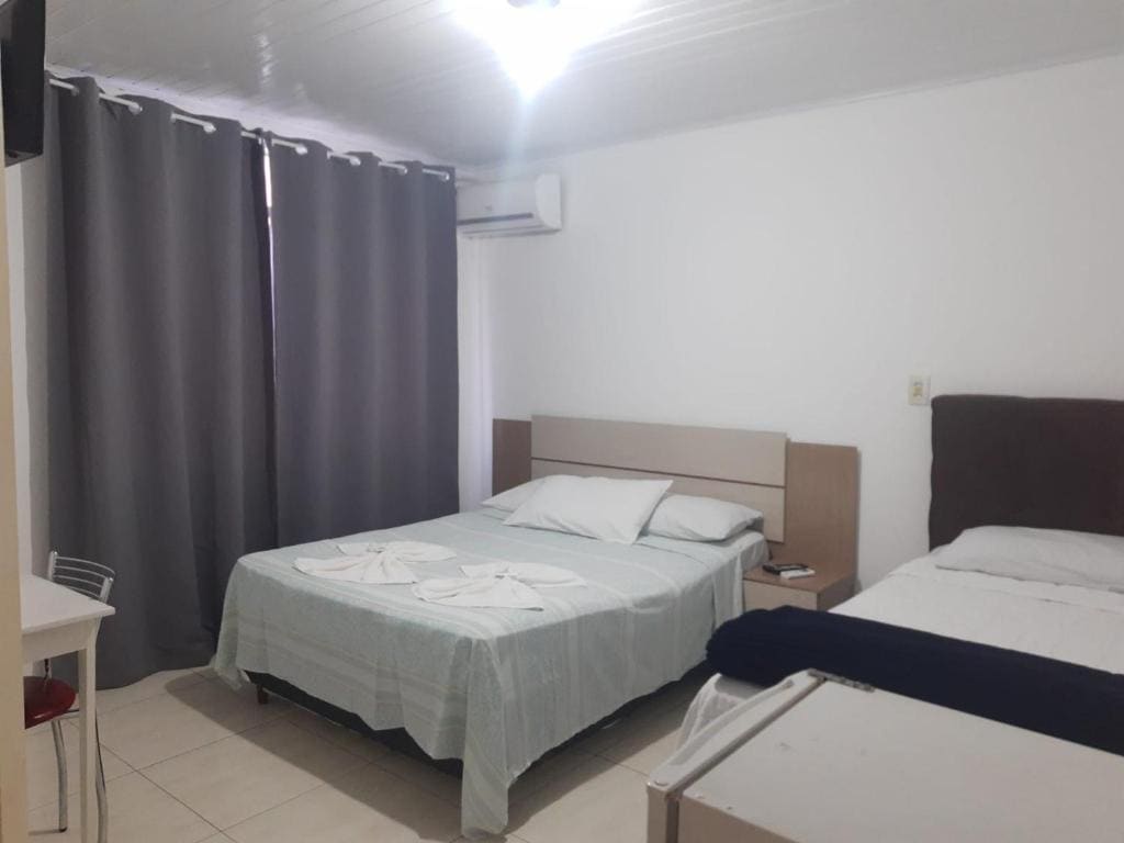 Classic Triple Room room - Image 1