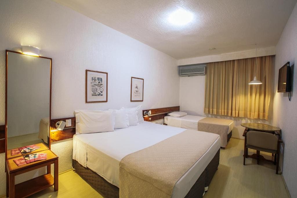 Deluxe Room room - Image 1
