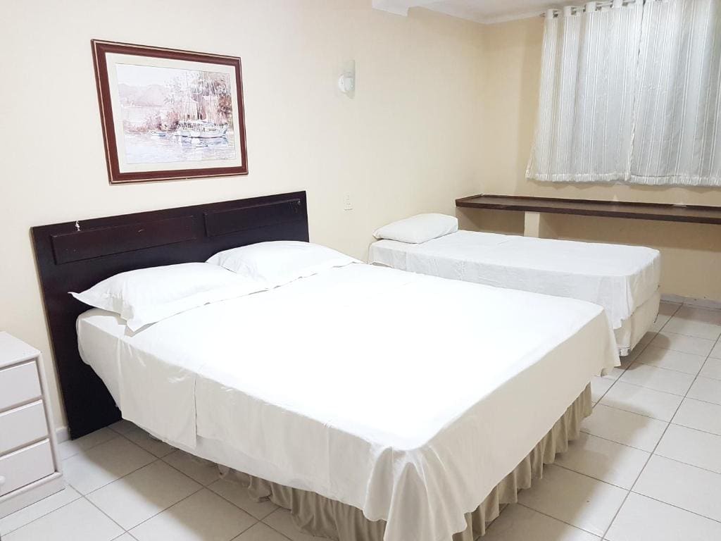 Triple Room (3 Single beds) room - Image 1