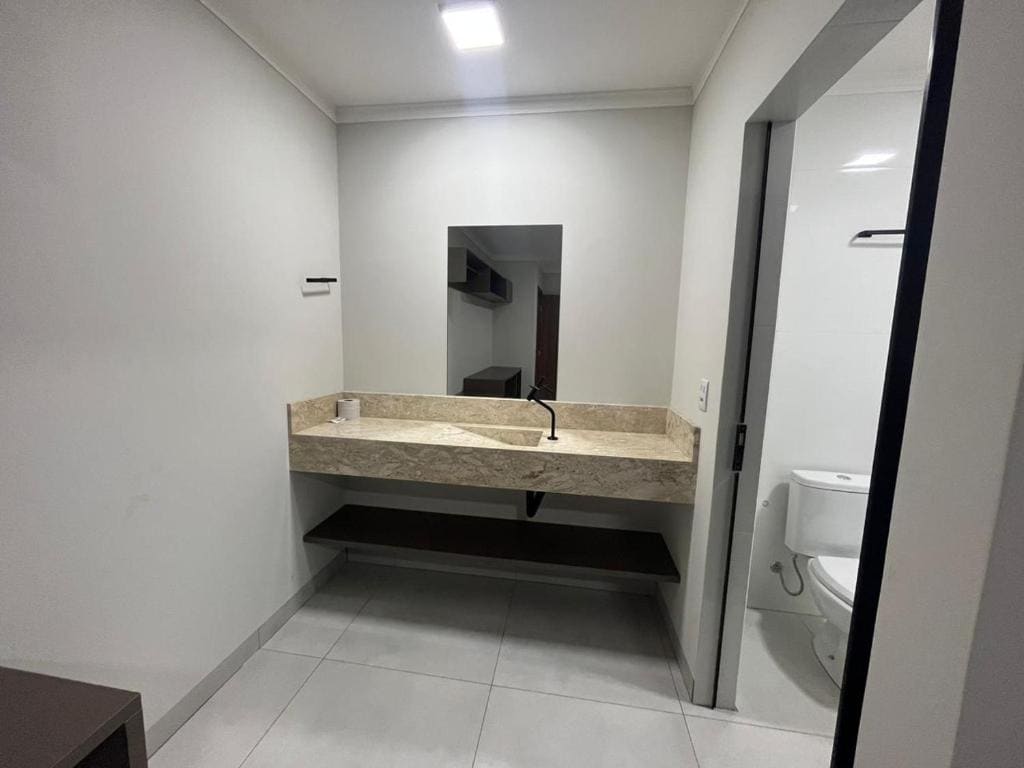 Deluxe Room room - Image 2
