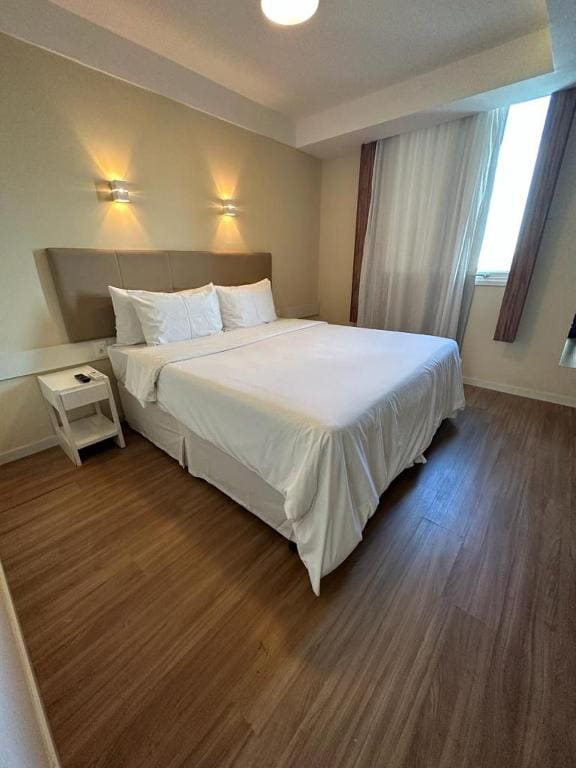 Queen Room - Disability Access room - Image 1