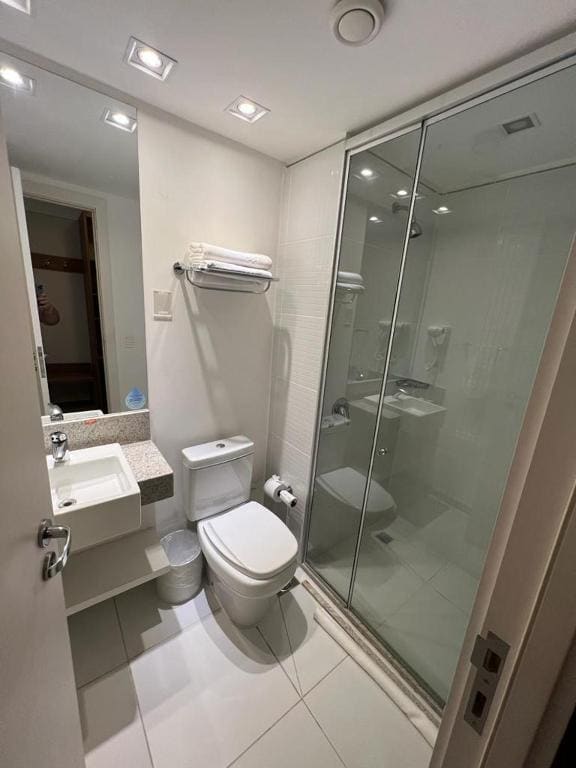 Superior Twin Room room - Image 2