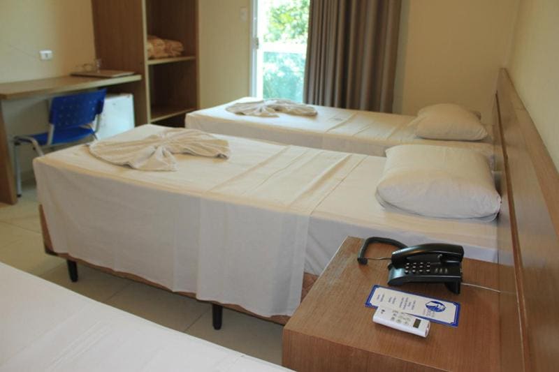 Standard Triple Room room - Image 1