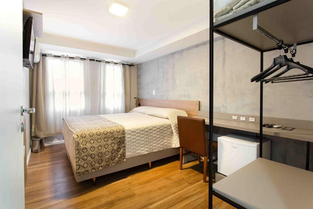 Queen Room room - Image 2