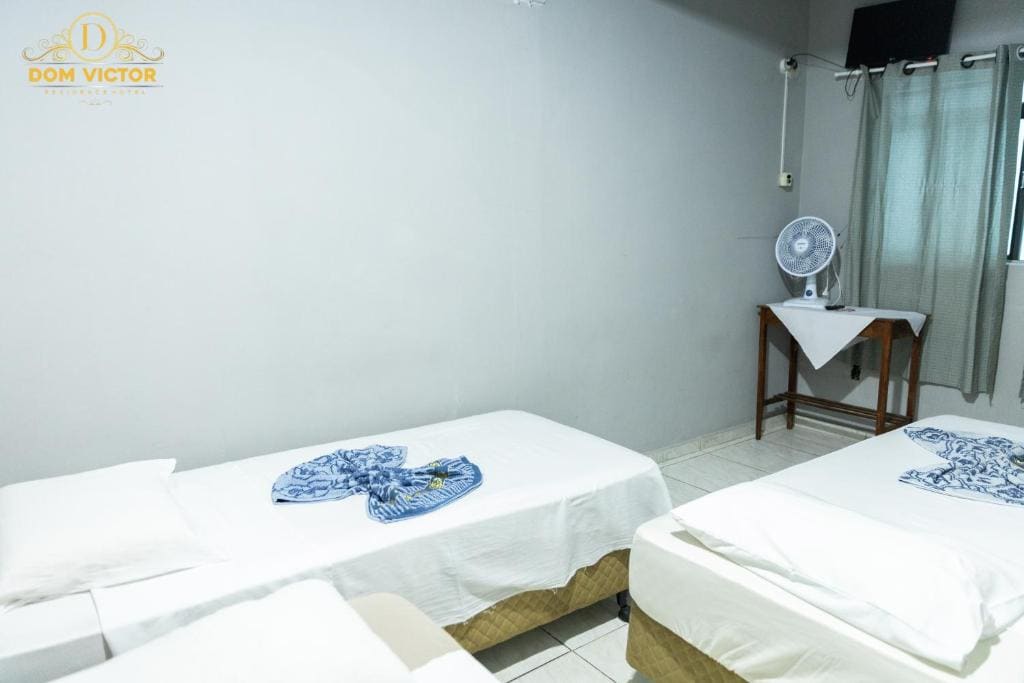 Triple Room with Private Bathroom room - Image 2