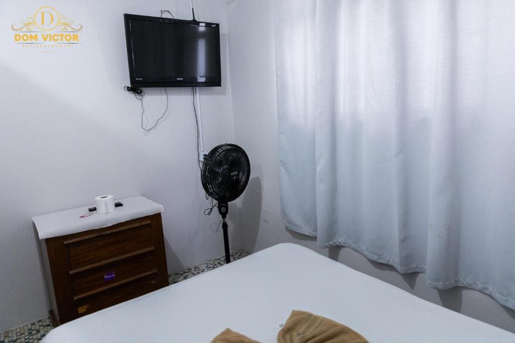 Double Room with Private Bathroom room - Image 1