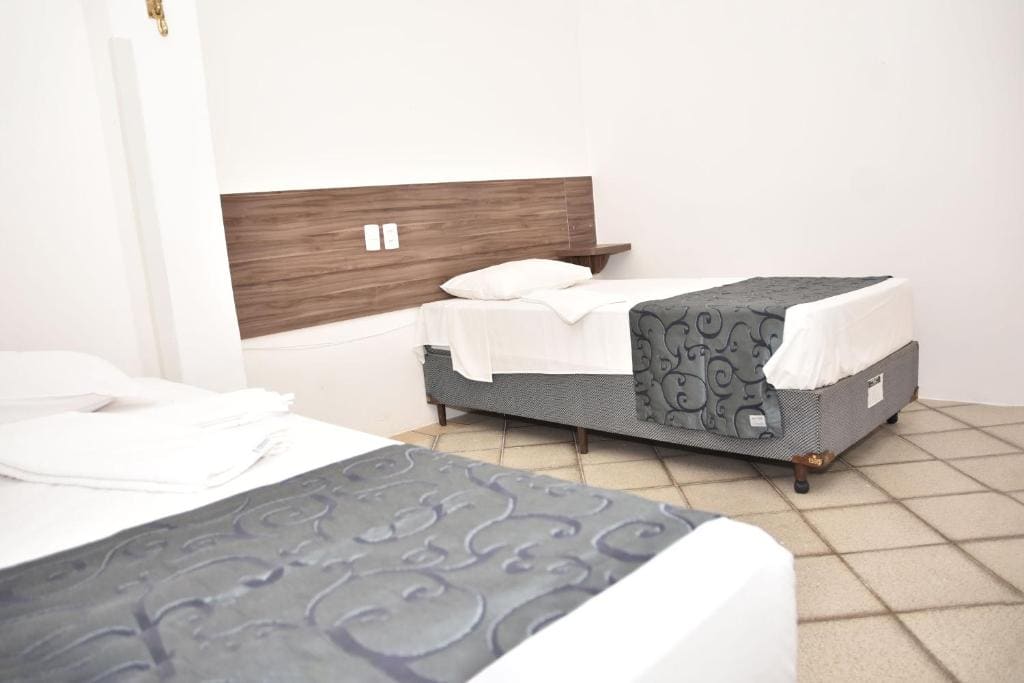 Suite room - Image 1