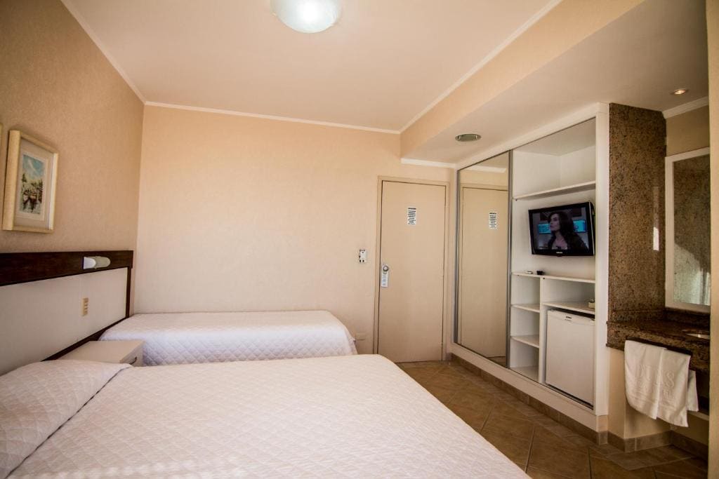 Deluxe Double Room with Balcony room - Image 1