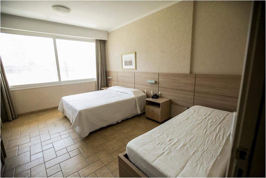 Standard Triple Room room - Image 1