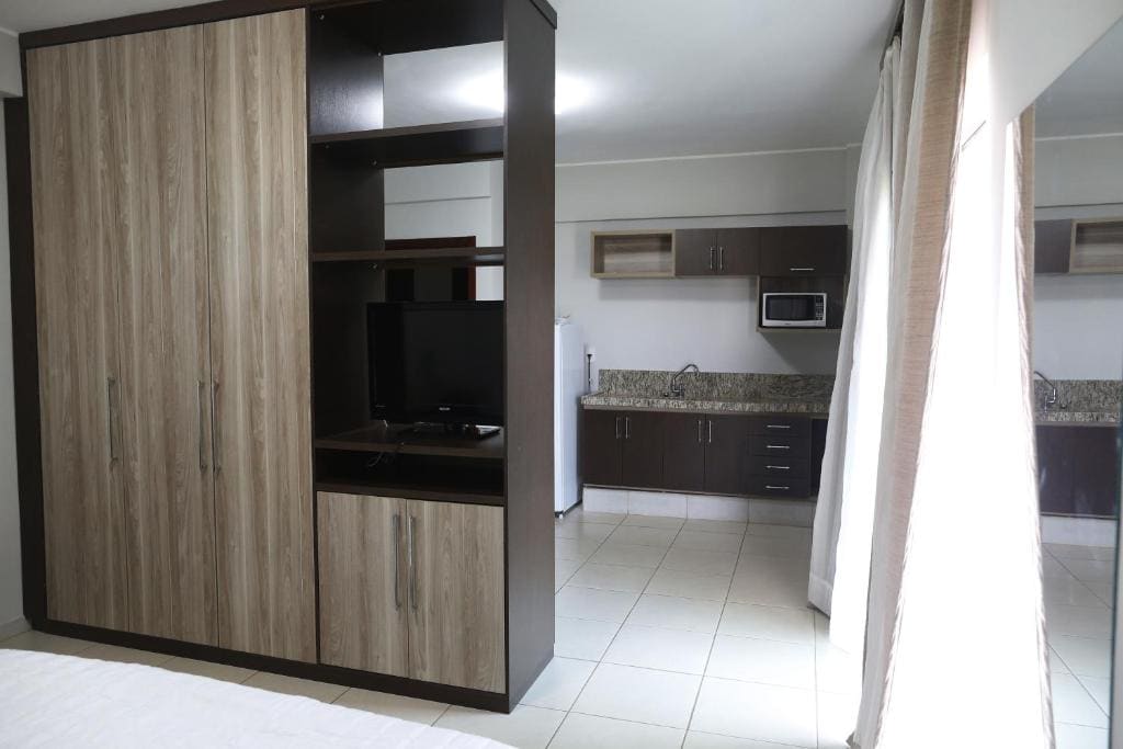 Flat room - Image 2