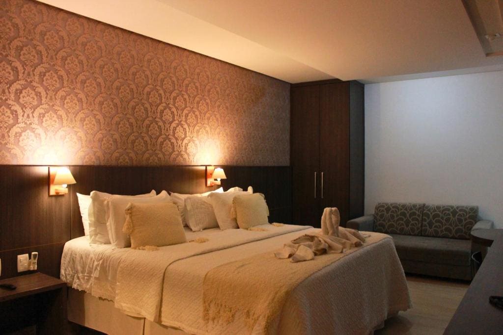 Superior Suite room - Image 1
