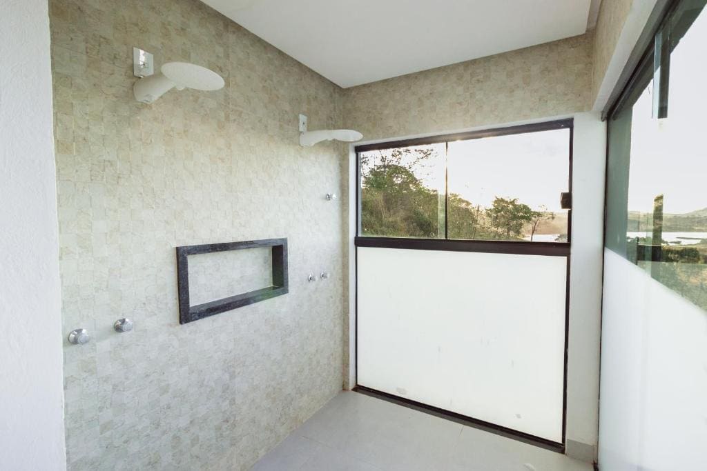 King Room with Lake View room - Image 2