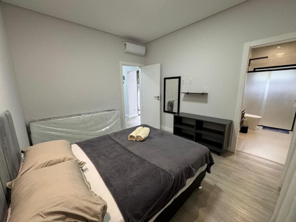 Family Room room - Image 2