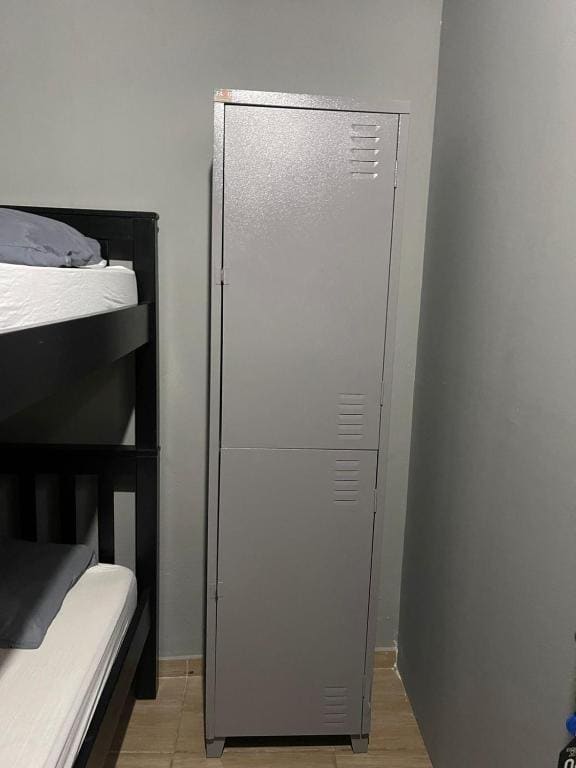 Twin Room with Shared Toilet room - Image 2