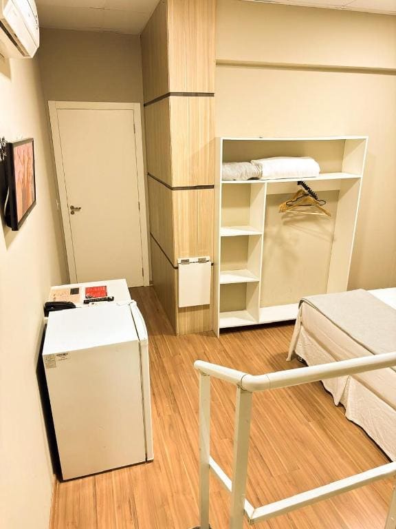 Standard Queen Room room - Image 1