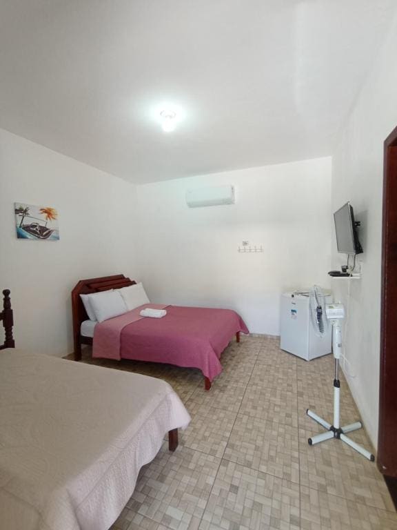 Comfort Triple Room room - Image 2