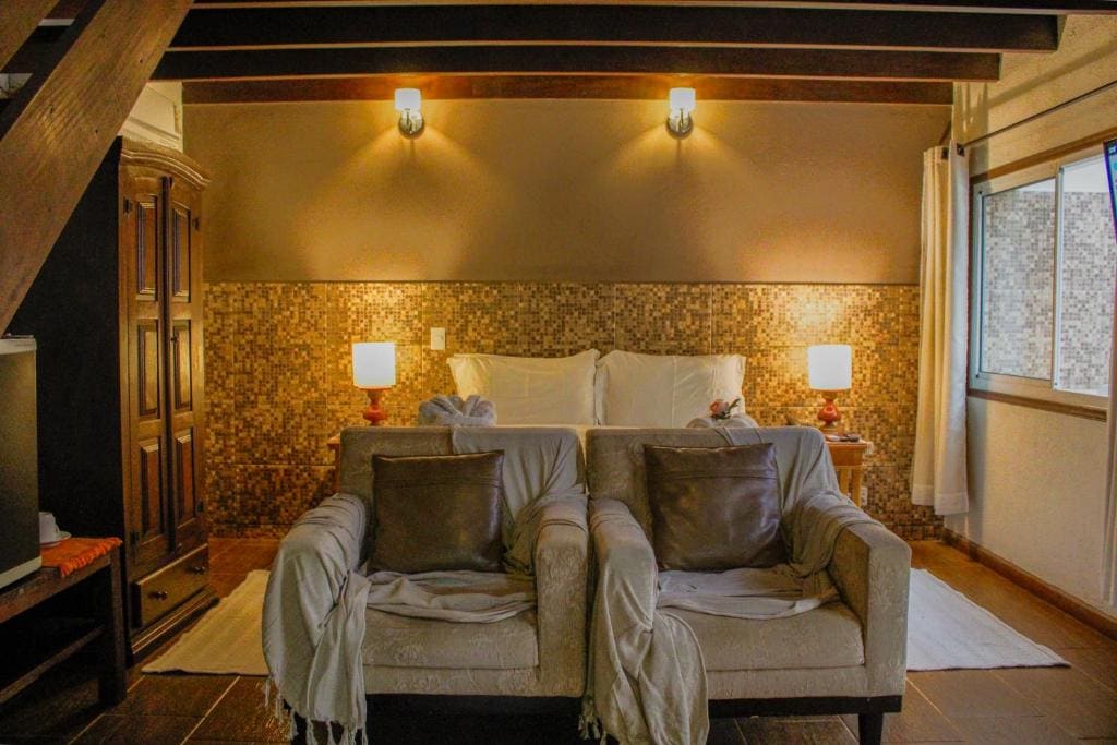 Deluxe Chalet room - Image 2