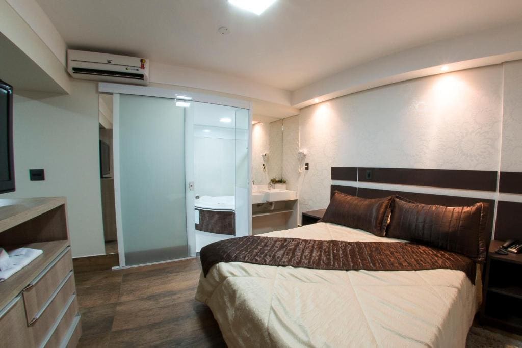 Premium Suite room - Image 2