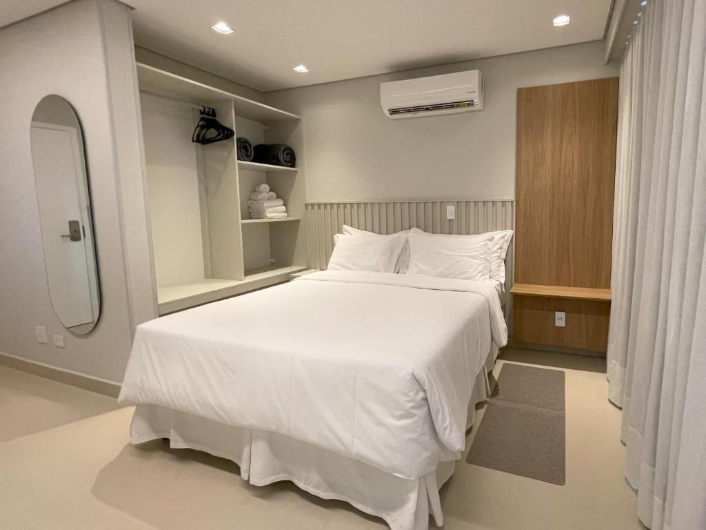 Deluxe Triple Room room - Image 1