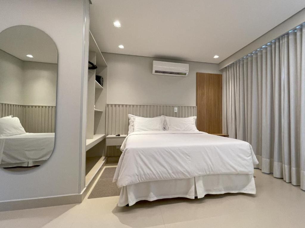 Deluxe Triple Room room - Image 3