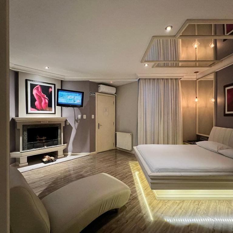 Apartment room - Image 3
