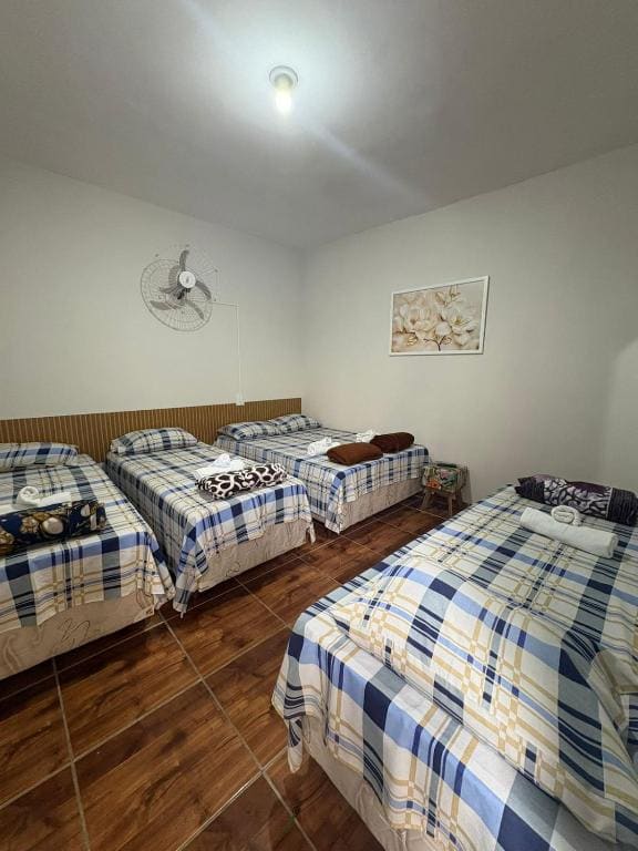 Family Room room - Image 1