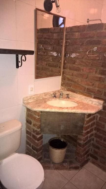 Double Room with Private Bathroom room - Image 1