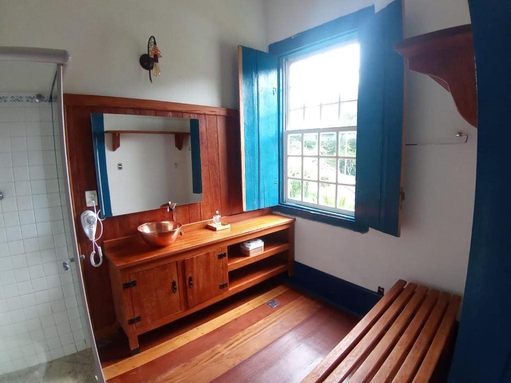 Family Room with Mountain View room - Image 1