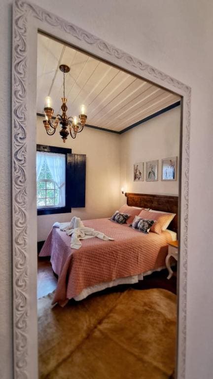 Deluxe King Suite room - Image 1