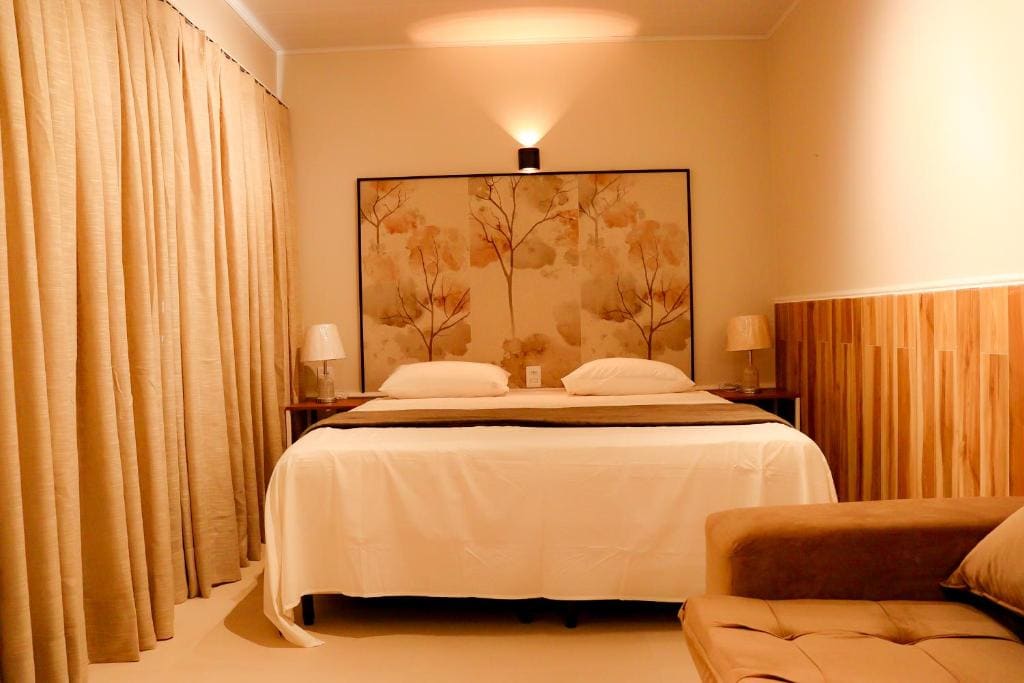 Deluxe Queen Studio room - Image 1