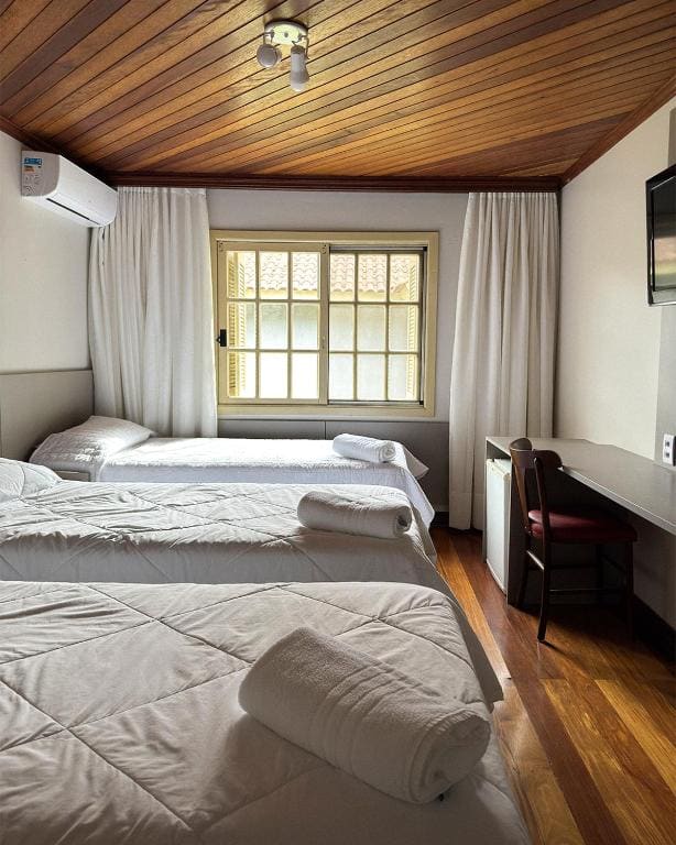 Deluxe Double Room room - Image 2