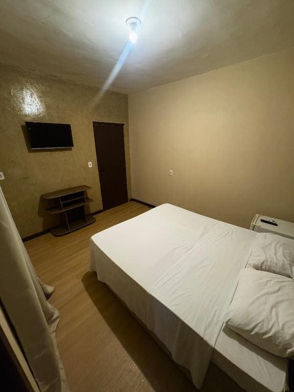 Double Room with Balcony and Sea View room - Image 1
